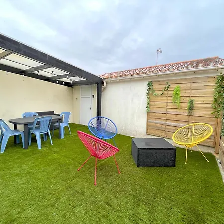 Дом отдыха Maison Renovee 2 Chambres, 700m Plage, Acces Wifi - Fr-1-231-335 *