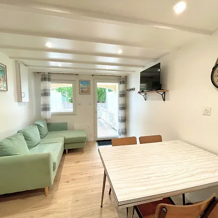 Дом отдыха Maison Renovee 2 Chambres, 700m Plage, Acces Wifi - Fr-1-231-335 Бретиньоль-сюр-Мер
